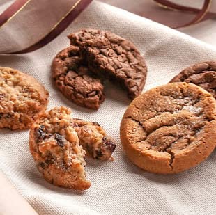 Broadway Basketeers Gourmet Cookies Gift basket Bakery Sweets Gift Basket, Dessert, Peanut Butter & Chocolate Brownie with Photo Gift Box for Holidays, Birthday, Christmas, Congratulations