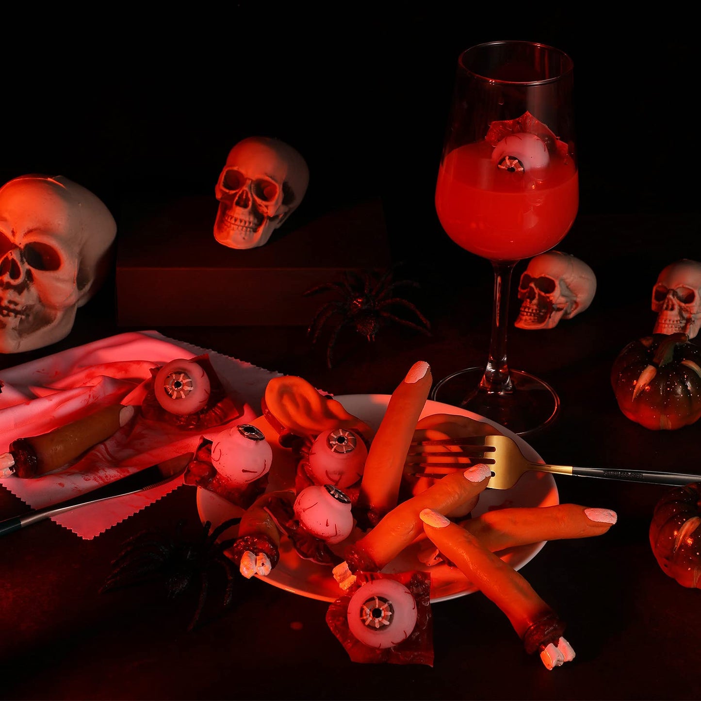 25 Pieces Halloween Bloody Fake Fingers Ears Eyeballs Broken Body Parts Creepy Severed Horror Scary Prank Toys Novelty Gag Props for Halloween Theater Party Decorations Supplies Haunted House Props