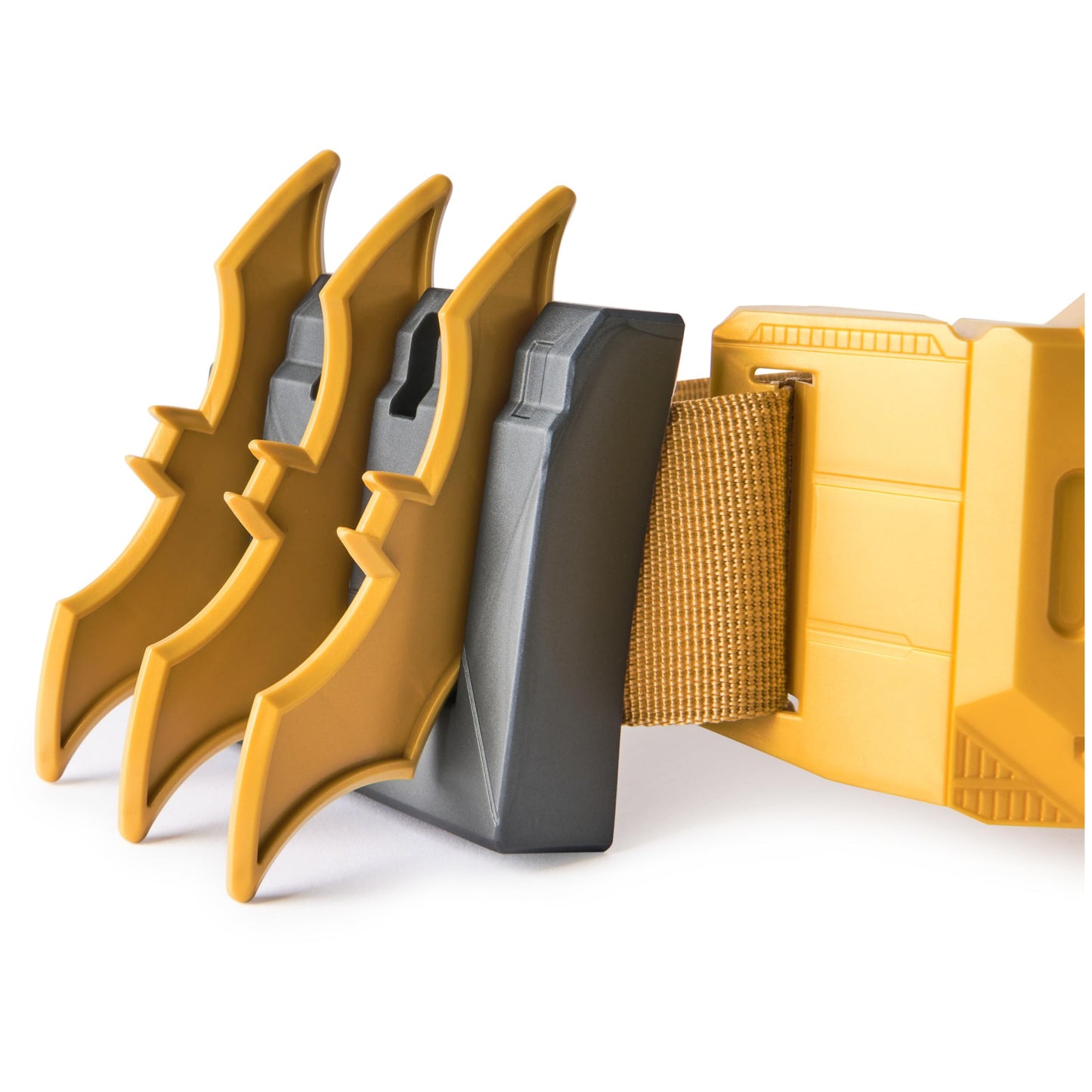 DC Comics Batman, Gear-Up Utility Belt, Batarangs and Smoke Pellets Super Hero Costume Accessories, Kids Roleplay Toys for Boys and Girls Ages 4 and Up