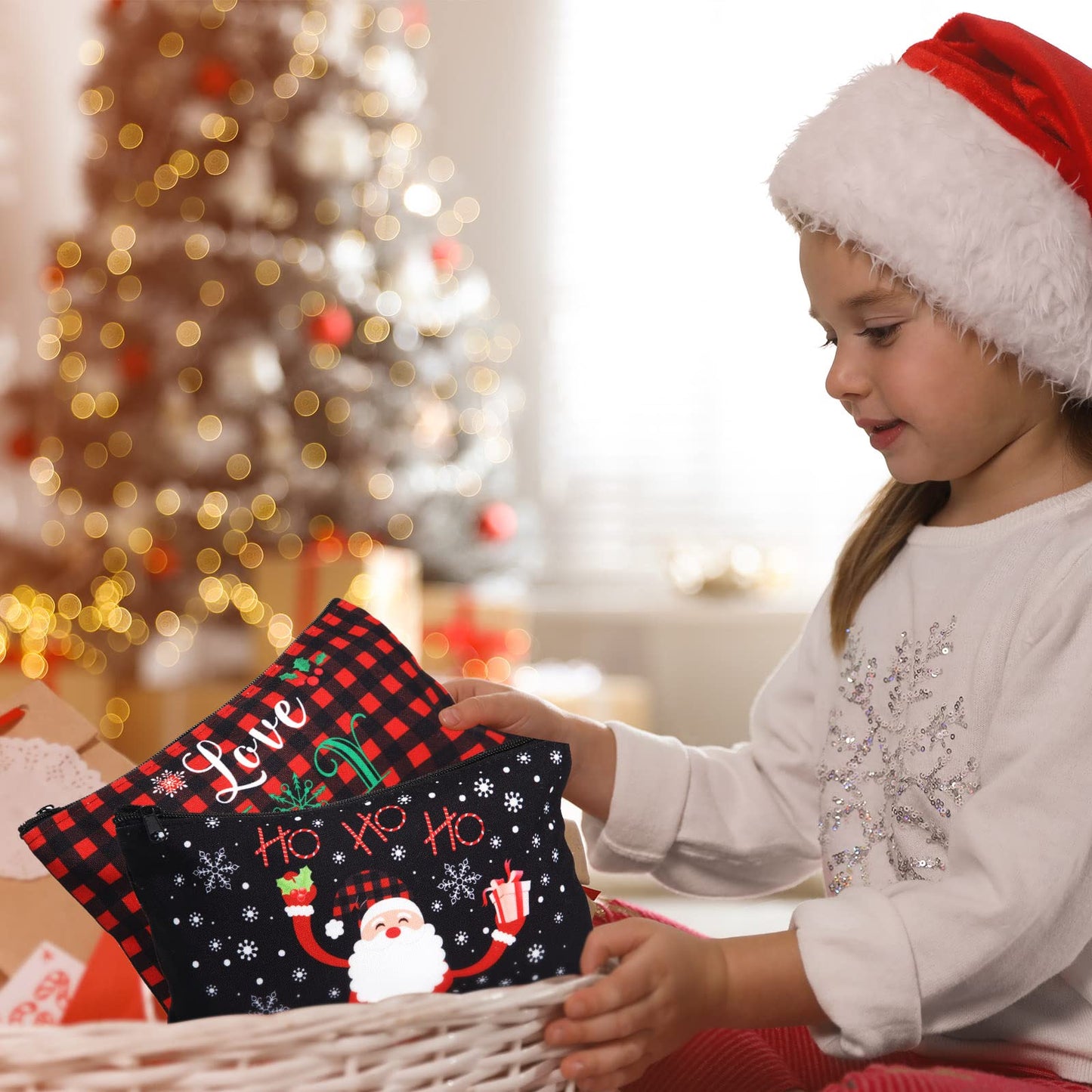 Saintrygo 30 Pieces Christmas Gift Makeup Bags Plaid Cosmetics Bag Merry Christmas and Santa Goodie Bags with Snowman, Reindeer, Multicolor