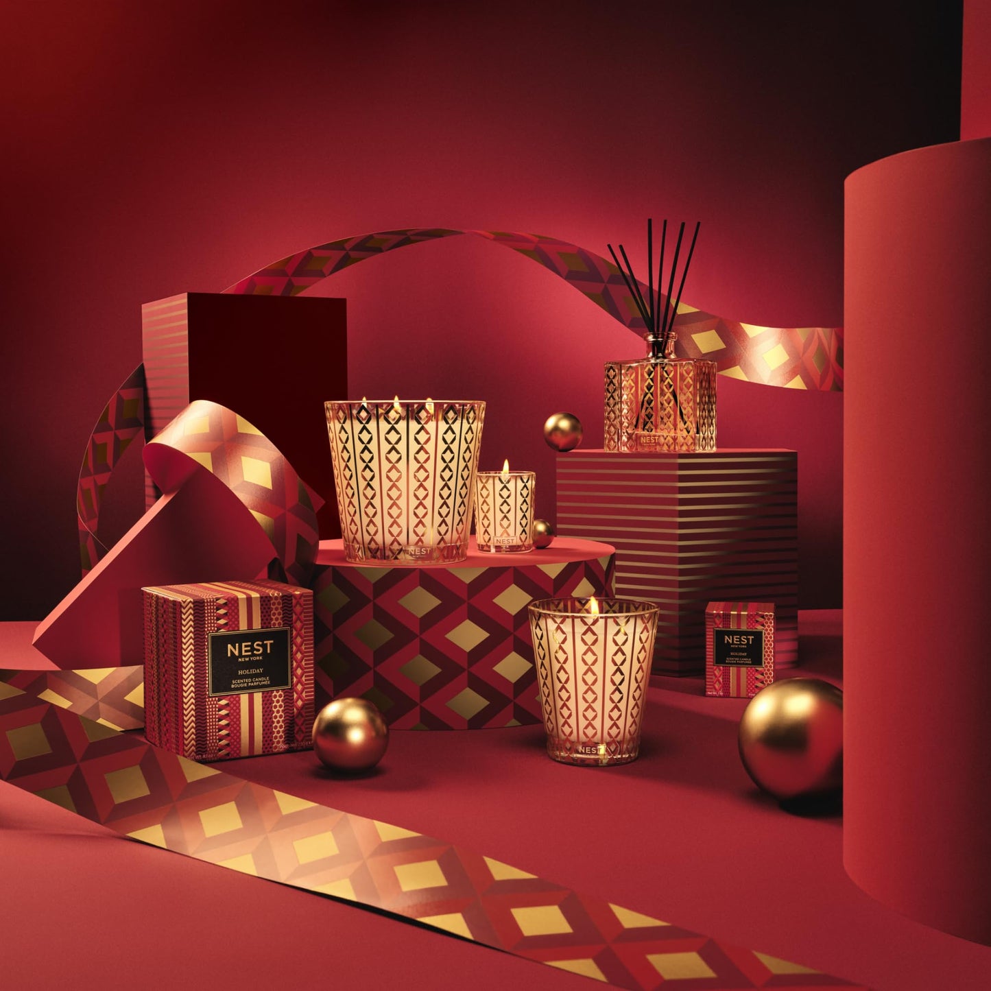 NEST New York Scented Votive Candle, Holiday - 2 oz - Up to 28-Hour Burn Time - Reusable Glass Vessel