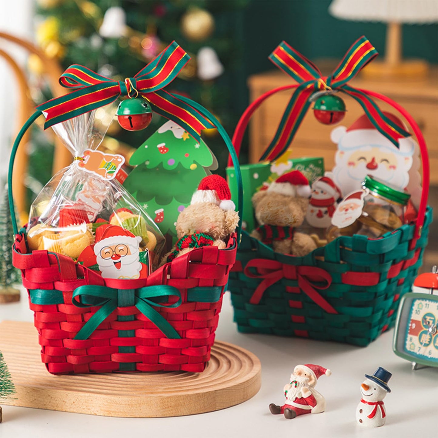 Christmas Baskets for Gifts Empty Hand-Woven Rectangle Red & Green Storage Baskets with Handle & Bow, Small Xmas Tote Basket for Holiday Decorative Present Wrapping (Red)