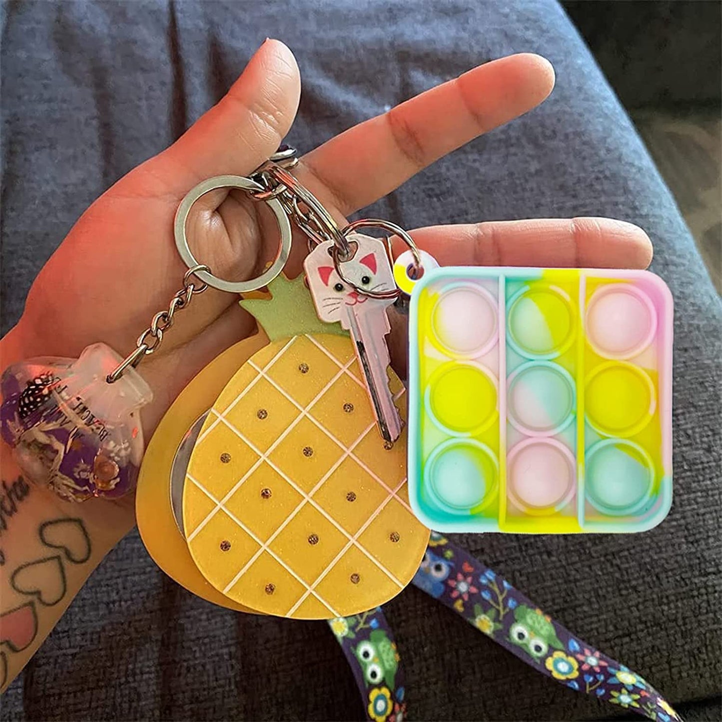 100Pcs Random Color Mini Pop Keychain Fidget Toy Push Bubble Pop Silicone Squeeze Sensory Toys Make Fun for Kids Anxiety Stress Reliever for Adults