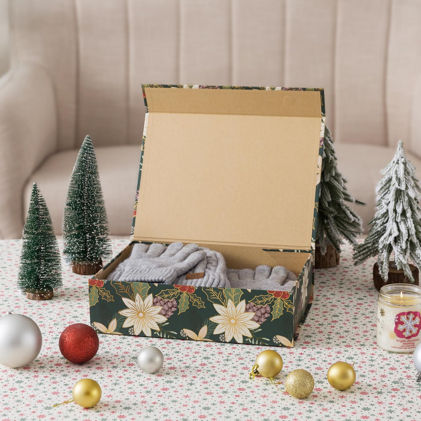 Soul & Lane Christmas Gift Box with Lid, 12.5" x 9.0" x 3.5", Christmas Magnetic Gift Box for Presents with Holiday Design and Sturdy Construction, Emerald Garden