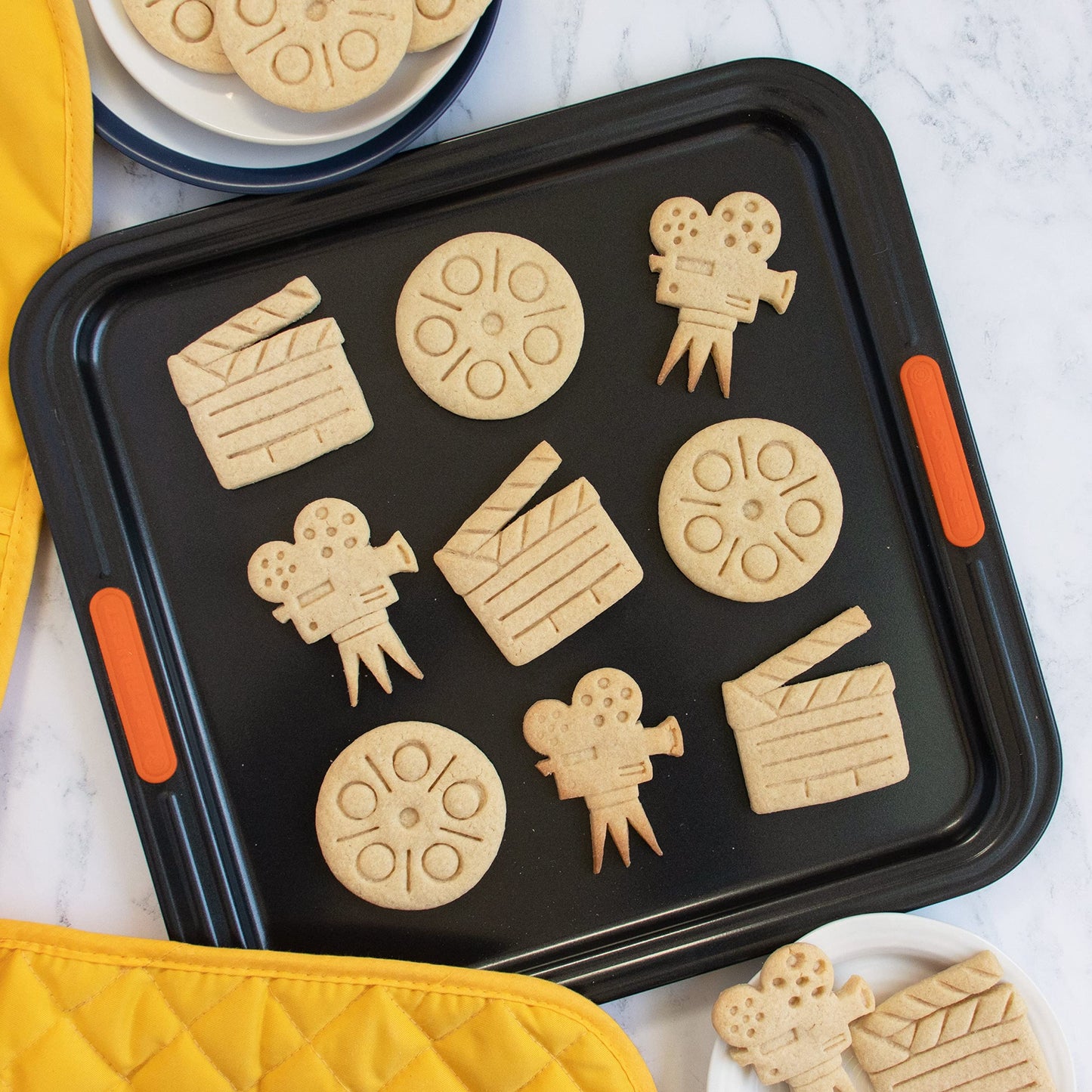 Set of 3 Movie themed cookie cutters (Designs: Movie Reel, Video Camera, and Clapboard), 3 pieces - Bakerlogy